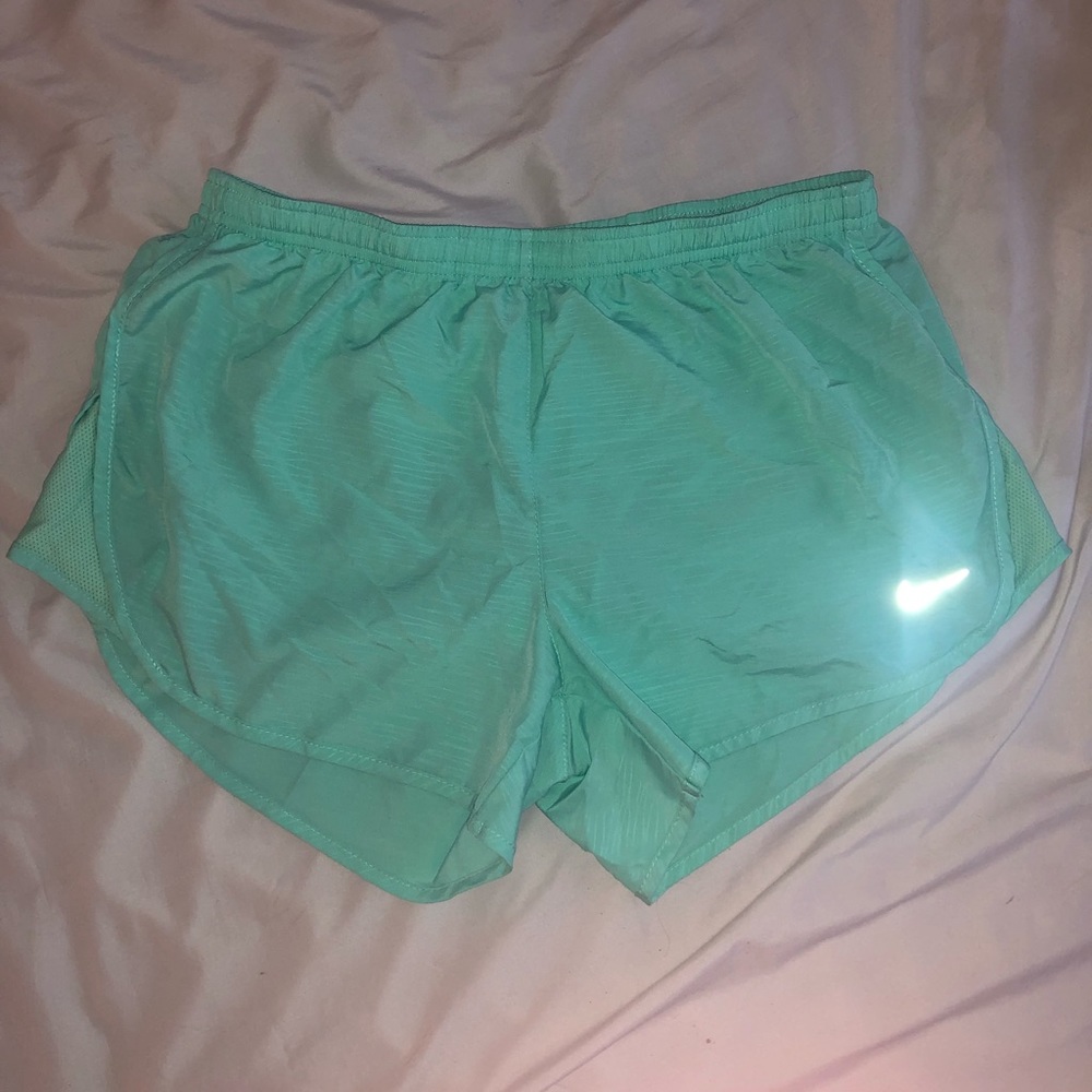 Mint green Nike running shorts 🏃🏻‍♀️